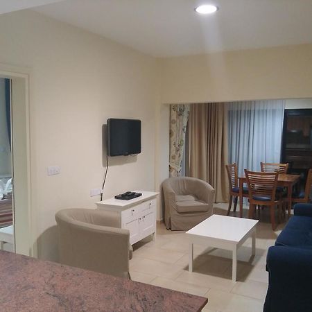 Royal Blue Hotel & Spa Geroskipou Ngoại thất bức ảnh