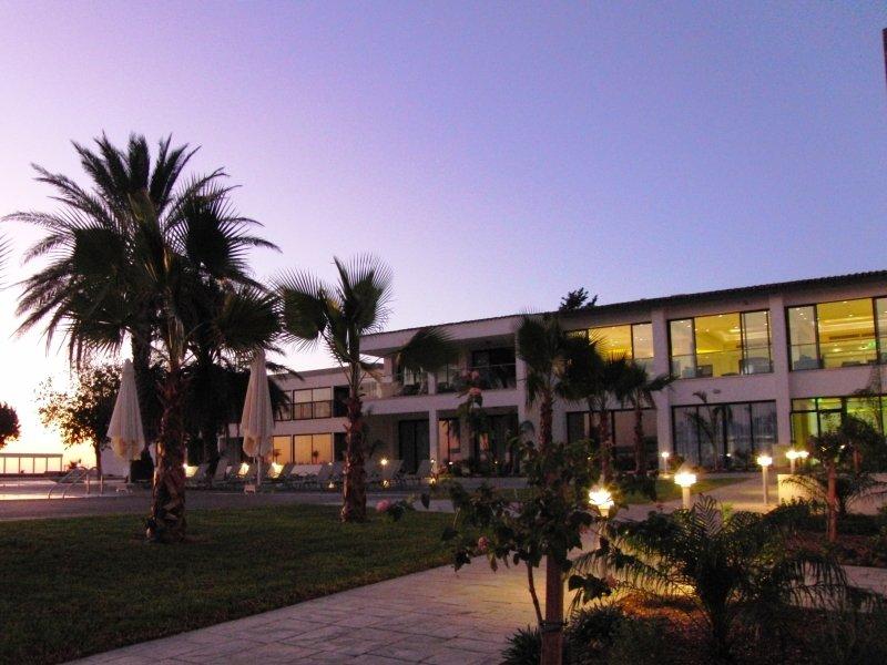 Royal Blue Hotel & Spa Geroskipou Ngoại thất bức ảnh