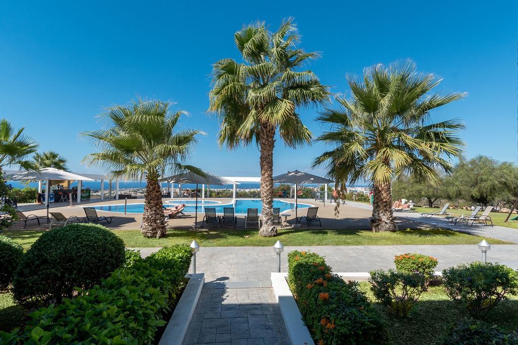 Royal Blue Hotel & Spa Geroskipou Ngoại thất bức ảnh