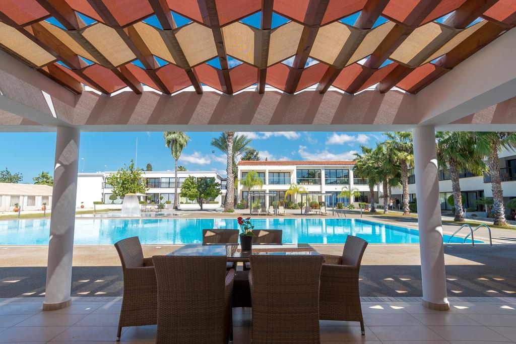 Royal Blue Hotel & Spa Geroskipou Ngoại thất bức ảnh
