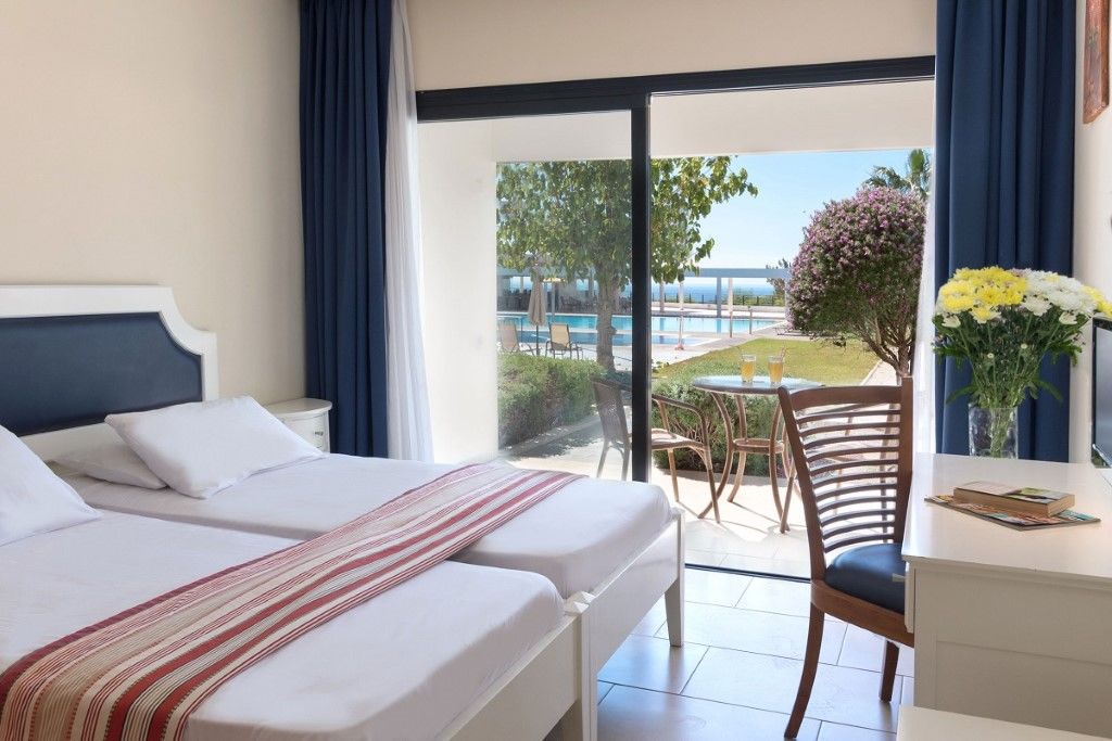 Royal Blue Hotel & Spa Geroskipou Ngoại thất bức ảnh